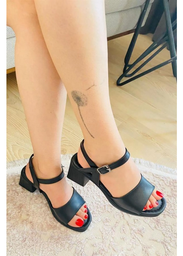 Kadın Julyet Siyah Tek Bant Bilekten Bağlamalı Ayakkabı