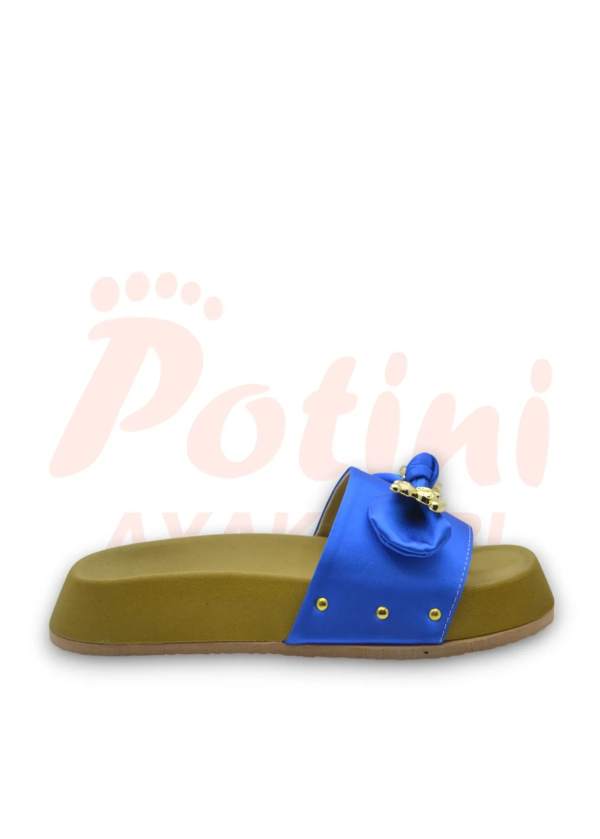 Lacivert Saten Rahat Taban Dolgu Topuklu Ayıcıklı Kadın Terlik